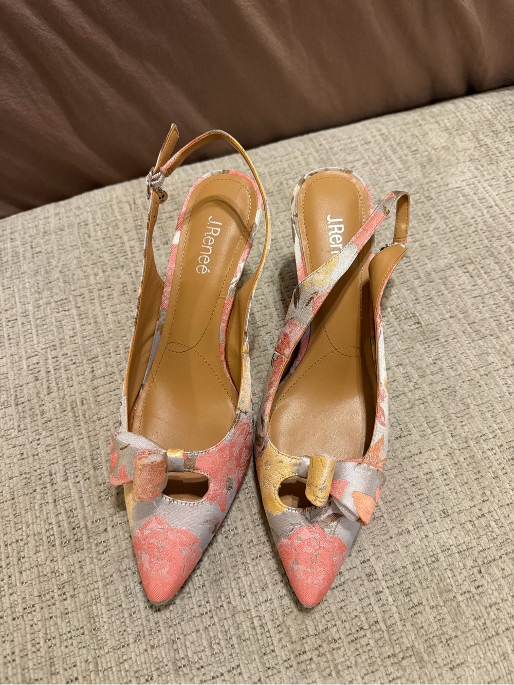 J.Renee Pink and Gold Floral Slingback Pointed-Toe Heels with charm